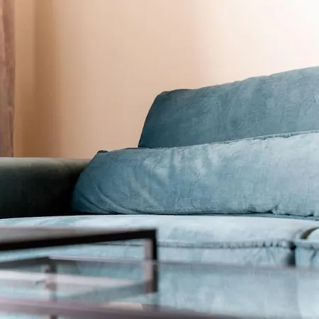 Sky Haven Pomorzany Апартаменты *